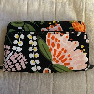 New Thirty one Island Nights organzing wallet